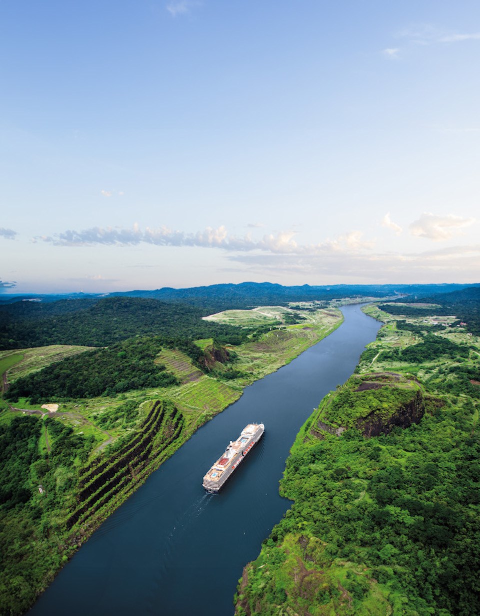 panamacanal_holland-america-line