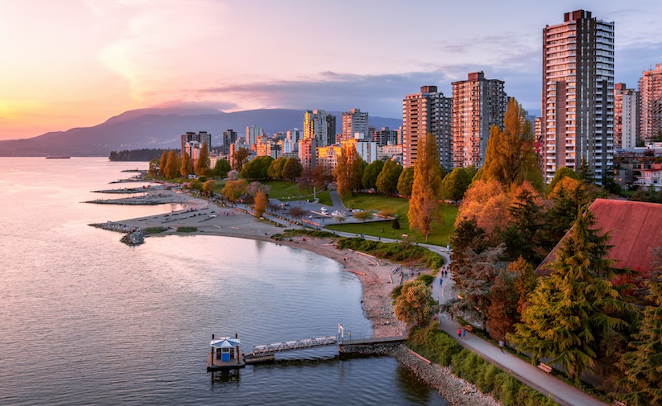 vancouver-english-bay-sunset-2023